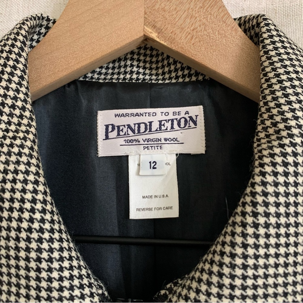 Pendleton Women’s Vintage Woolmark Houndstooth Cr… - image 3
